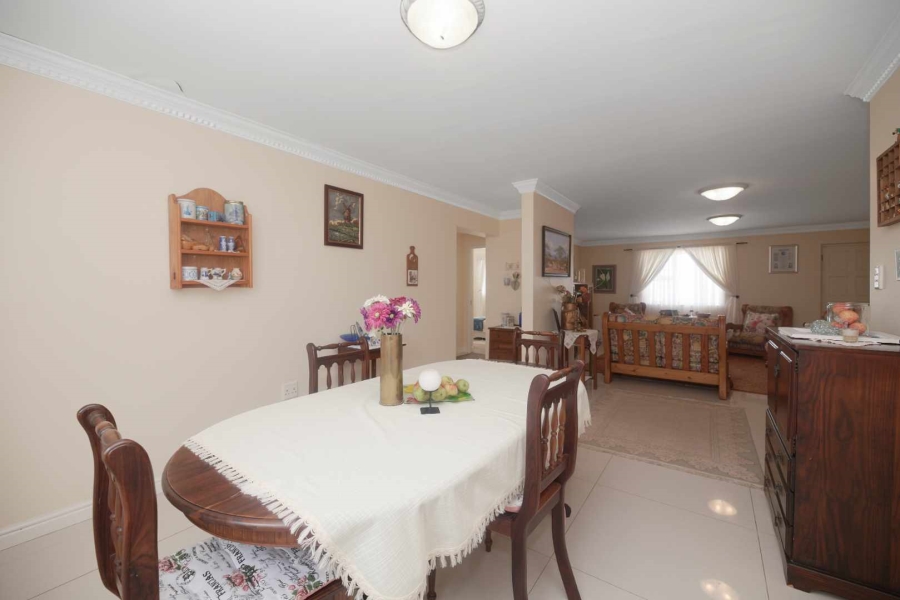 4 Bedroom Property for Sale in Pearly Beach Western Cape